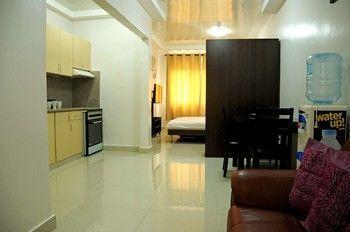 Tancor 3 Residential Suites Cebu Buitenkant foto